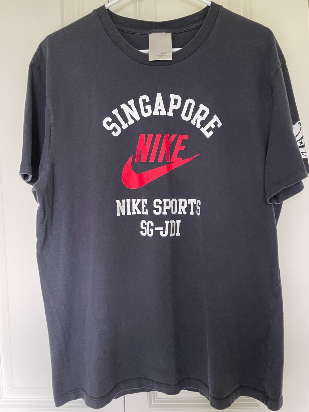 Vintage Nike Black Short Sleeve Tee From Singapore US Men’s L